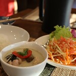 タイレストラン ソンラオ 安倍店 - 