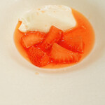 NK - パンナコッタといちご