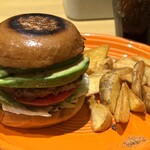 レイヤーズ 丸の内 本店 - 