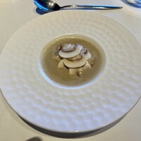 銀座 フレンチ Sublime Premium - マッシュルームのスープ