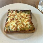 SO-SOU - バジルトースト