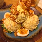 ムカカ - 燻製ポテトサラダ