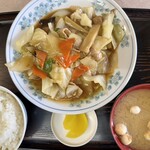 二本松バイパスドライブイン - 八宝菜定食