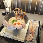 鶏soba座銀 横浜西口店 - 