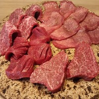 炭火焼肉 肉の匠 ひうち - 