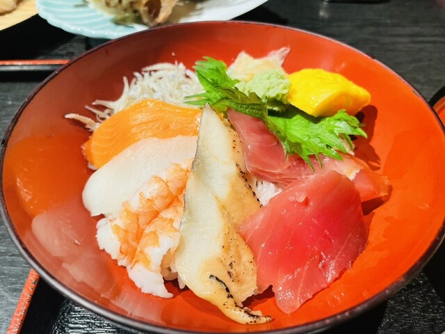 伝承の味処 無限堂 卸町店 - 羽後牛島（うどん）の写真