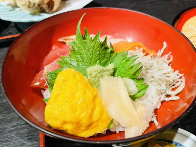 伝承の味処 無限堂 卸町店 - 羽後牛島（うどん）の写真