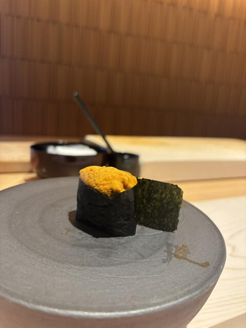 鮨 新波 - 麹町/寿司 | 食べログ