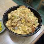 さかえ食堂 - 特大かつ丼