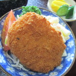 コロッケも美味しい♪