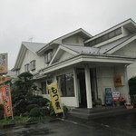 明治屋食堂 - 佇