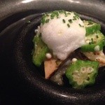 ペッシェ・ロッソ - 炙った鱧と活き蛸のカルパッチョ