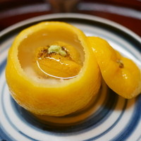 松川 - ゆずの中にふぐの白子とうにを炙って。香ばしさも楽しい。