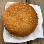 岡重肉店 - カレーパン