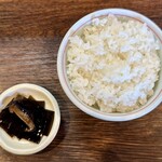 麺や 紡 - ごはん中