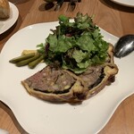 caillou - パテ・アン・クルート