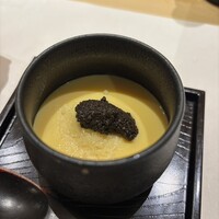 蔵六雄山 - フォアグラが乗った茶碗蒸し。絶品でした！