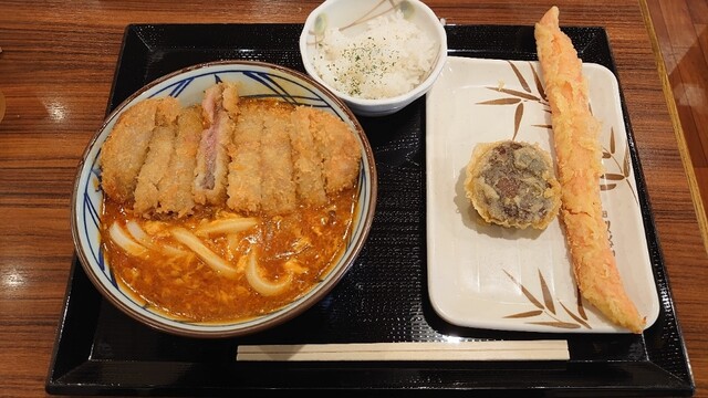 Marugame Seimen Hirakata Ten