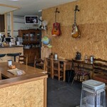 Canyon Bee - 店内