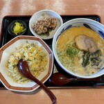 のっぴんらー麺 - 