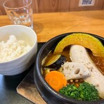 燻製とスパイスカレー けむり 河辺本店 - 