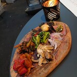 UPMARKET PIZZA&CAFE - 