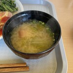 シャモニーモンブラン - 味噌汁　春キャベツがたっぷり