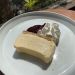 SCHOOL BUS COFFEE STOP - NYチーズケーキ