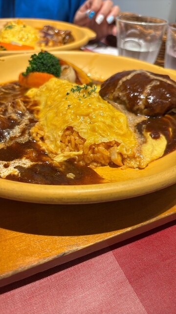 THE STATION GRILL photo 3