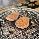 肉亭ふたご iki - 