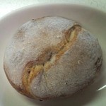 テコナ　ベーグルワークス - ムギュ 栗あんクルミ230円
      