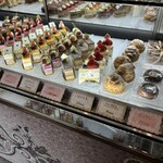 salon de the Tea shot - 