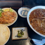 ごはん屋 花りん - 花りんラーメン＋唐揚げセット