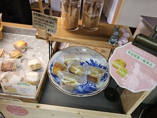 coffee&gallery zawa zawa - 売り場