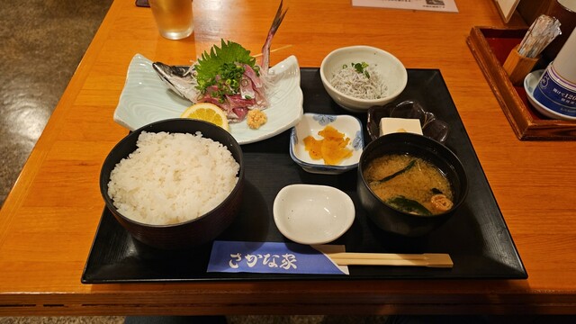 さかなテーブル サカナファクトリー 柳橋中央市場店のご予約 - 国際センター