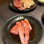焼肉 なかむら - シマ腸 781円・ハラミ 1,298円・和牛カルビ 1,199円