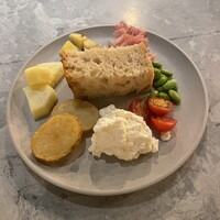 ERUTAN RESTAURANT BAR - 