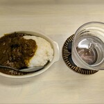 tell me キッチン - 牛肉と牛スジ肉のスパイスカレー　ミニサイズ