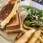 park kitchen WEEKEND - 