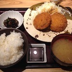 博多もつ鍋 やまや - メンチカツ定食（1000円）