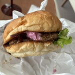 SHOGUN BURGER TRUCK - 紅芋アグーテリヤキバーガー