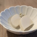 魚忠 - お通し　かまぼこ