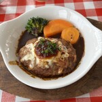 ブーランジェ・シャンソニエ - ミンチカツ880円