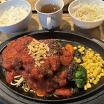 ハンバーグステーキ 肉屋さんの専門店 - トリプルセット(トマトガーリック)