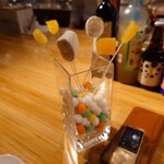 クッチーナ - 小菓子
      焼きマシュマロとフルーツとなる