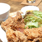 愛ル豚 肉の創作酒場 - 