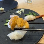 黄金寿司 - やっぱりウニでしょ！