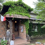 トラットリア ノラ･クチーナ - 外観