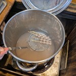 吉備子屋 - 湯に通される