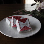 末広堂 本店 - 砂糖を使わないおいしいきんつば